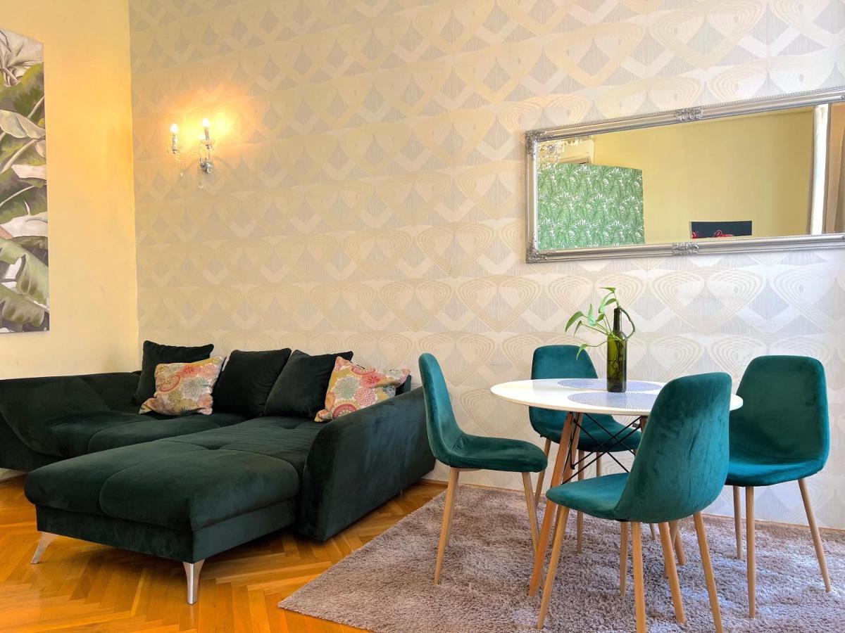 N38 Apartments By Small Home Boedapest Buitenkant foto